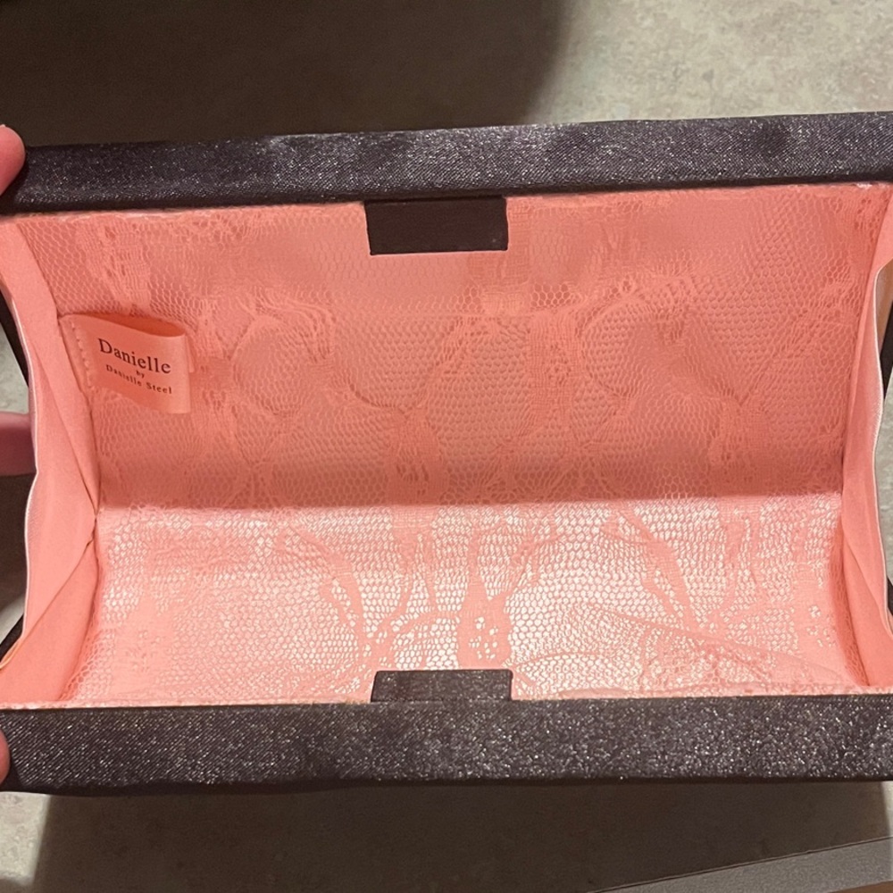 Vintage Danielle Steele Black and Soft Pink Clutch